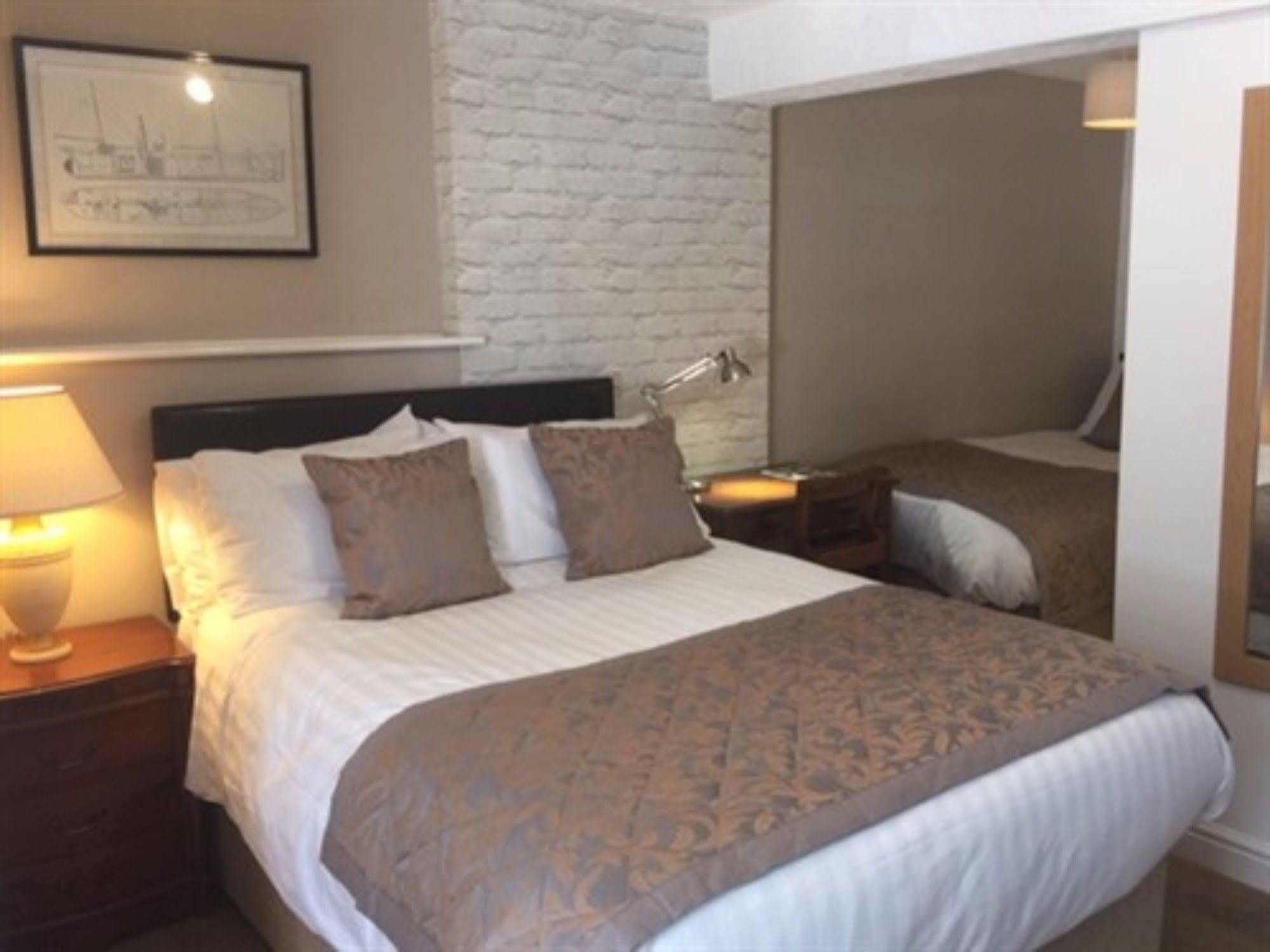 The Swan Inn نانتويتش المظهر الخارجي الصورة