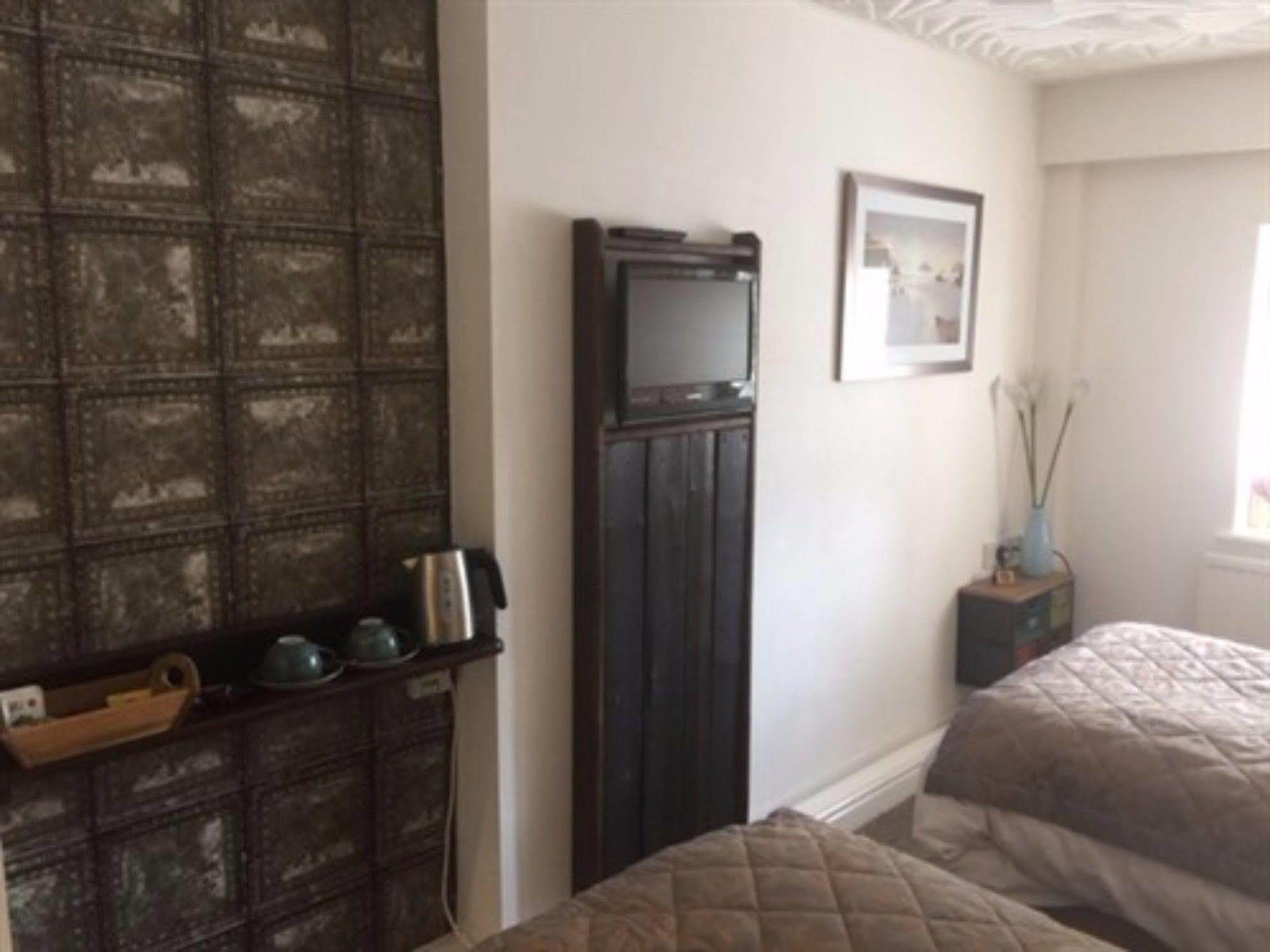 The Swan Inn نانتويتش المظهر الخارجي الصورة